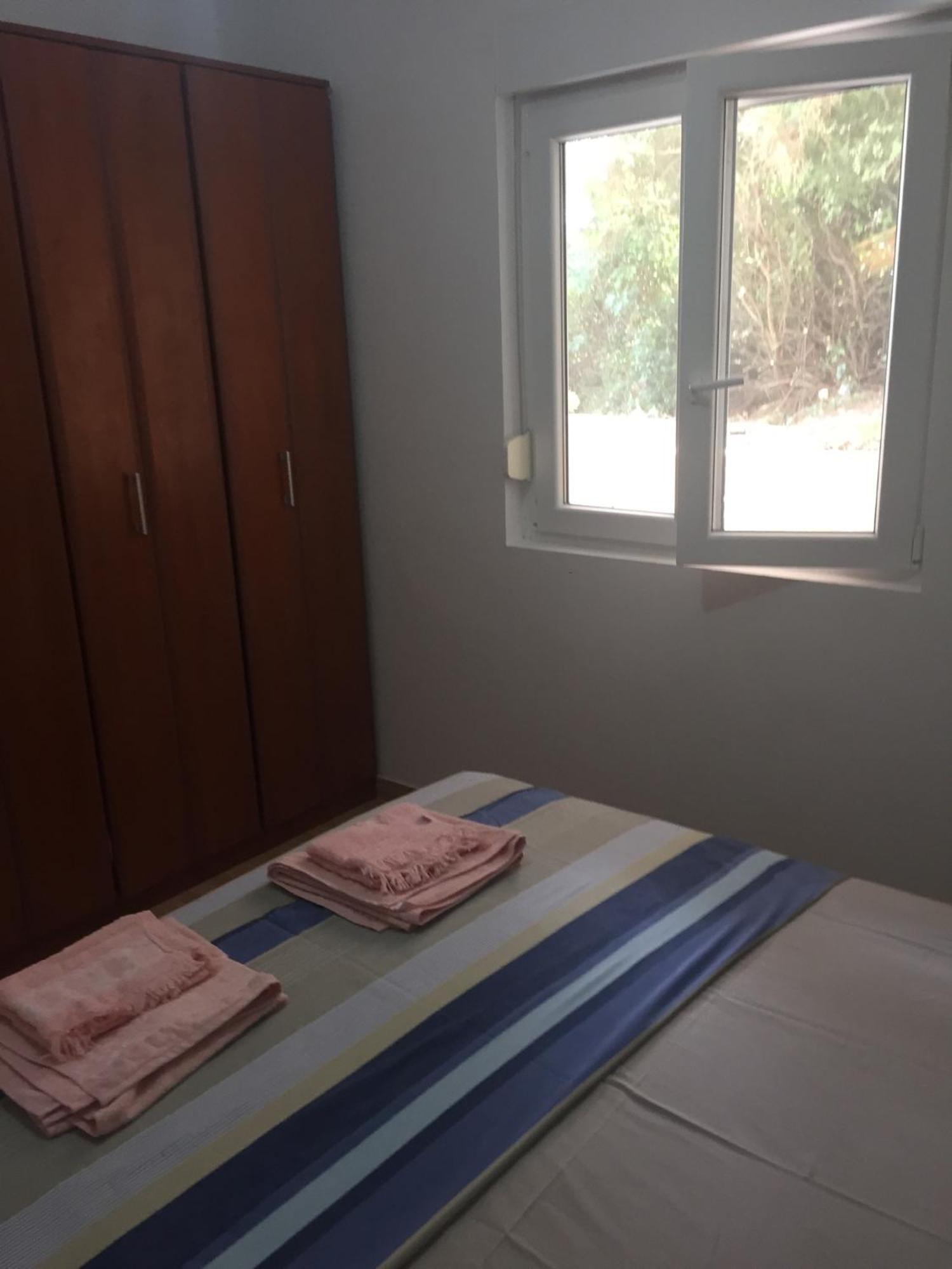 Ruza Vetrova Daire Bar Dış mekan fotoğraf